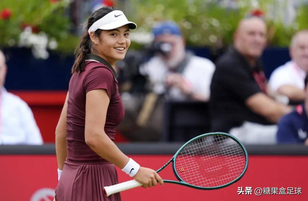 佛罗伦萨重整旗鼓,迎接下一轮比赛 佛罗伦萨重整旗鼓,迎接下一轮比赛