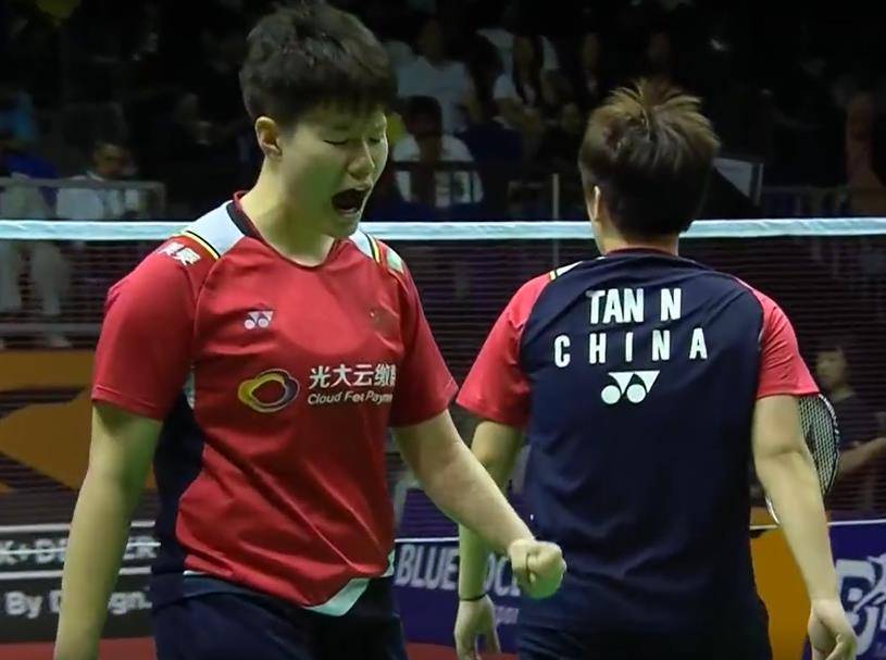 印度队鏖战中国队，辛杜高光表现